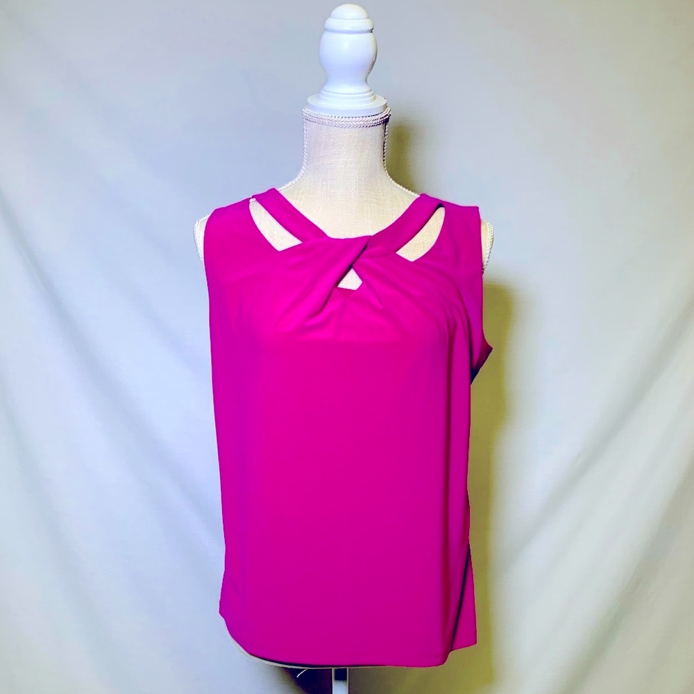 Nine West Women’s Fuschia Blouse / Size Sm…